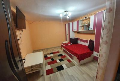 Casă cu 4 camere cu Teren 200 Mp în Exterior Vest - 2