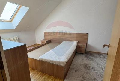 Apartament cu 3 camere decomandat în Vasile Aaron - 4