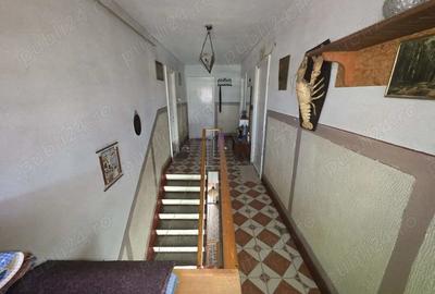 Casă cu 6 camere cu Teren 400 Mp în Babadag - 3