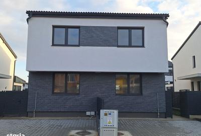Casă cu 3 camere cu Teren 210 Mp în Sânpetru
