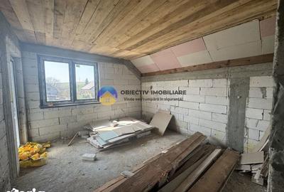 Casă cu 4 camere cu Teren 953 Mp în Girov - 14