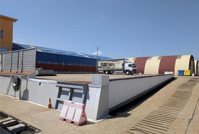 Hala moderna, izolata termic rampa platforma betonata - - 9