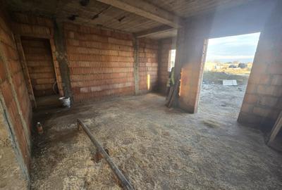 Duplex cu 4 camere cu Teren 280 Mp în Moșnița Nouă - 12