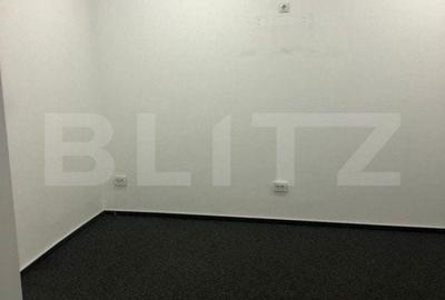Spațiu comercial, de 70 mp, în Ultracentral - 4