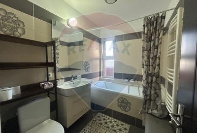 Apartament cu 2 camere decomandat, mobilat în Tractorul - 8