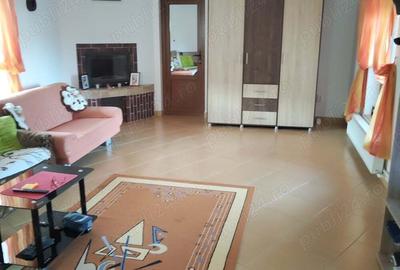 Casă cu 3 camere cu Teren 1054 Mp în Zăvoi - 6