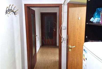 SPITALUL JUDETEAN - ETAJ 1 - BLOC IZOLAT - 3 CAMERE - MOBILAT - BALCON DESCHIS - 2