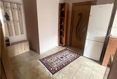Apartament cu 3 camere decomandat, mobilat în Tei - 3