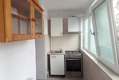 Inchiriez apartament grup 200 Craiovita Noua - 4