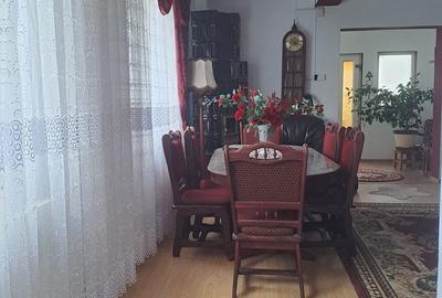 Casă cu 4 camere cu Teren 800 Mp în Stâlpeni - 10