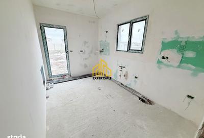 Casă cu 3 camere cu Canalizare în Clinceni - 2