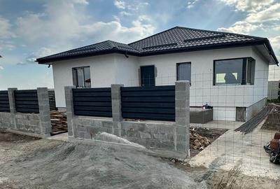 Casa individuala 3 camere pe parter  370mp curte - 2