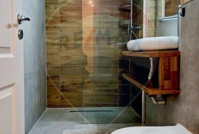 Apartament cu 2 camere decomandat în Independenței - 9