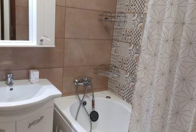 Apartament cu 2 camere decomandat în Central - 2