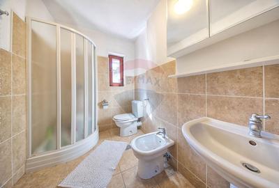 Vila cu 8 Camere, Sala de Fitness si Sauna in Moieciu Comision 0% - 30