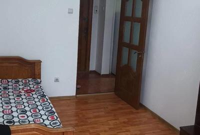 Apartament cu 2 camere decomandat în Micro 14 - 3