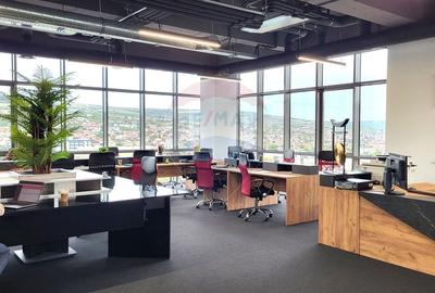 Birou, de 345 mp, în Gruia - 8