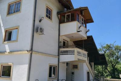 Casă cu 3 camere cu Teren 1600 Mp în Bascov - 2