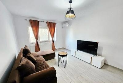 Apartament cu 2 camere decomandat, mobilat în Faleza Nord