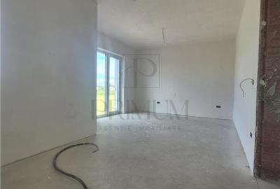 Duplex cu 5 camere cu Canalizare în Moșnița Nouă - 4
