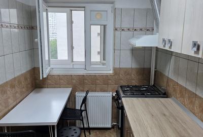 Apartament cu 3 camere decomandat în Giurgiului - 4