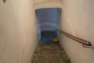 Casă cu 3 camere cu Teren 140 Mp în Central - 3