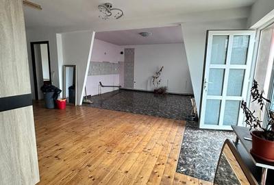 Casă cu 6 camere cu Teren 1000 Mp în Bucșani - 14