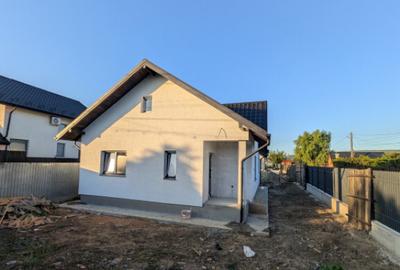 Casă cu 3 camere cu Teren 300 Mp în Central - 16