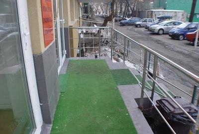 Spațiu comercial, de 8 mp, în Lujerului - 10