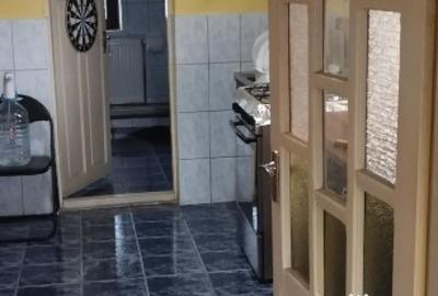 Casă cu 5 camere în Stoenești - 4