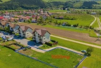Teren Construcții intravilan de 1000 mp, în Râșnov - 1