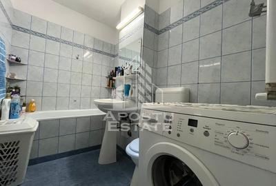 Apartament cu 3 camere, decomandat,2 bai, 2 balcoane, centrala proprie - 10