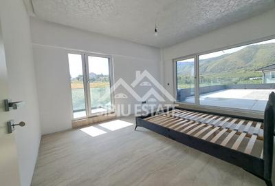 Casa Sibiu Cisnadioara, garaj, piscina, terase panoramice - 9