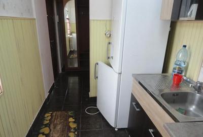 Garsonieră decomandată în Confecții - 12