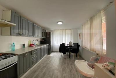 Casă cu 3 camere cu Teren 3000 Mp în Central - 2