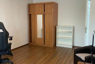 Garsonieră decomandată, mobilată în Tei - 8