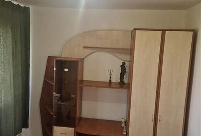 Garsonieră decomandată în Buziașului - 2