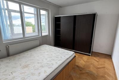 Apartament cu 3 camere semidecomandat în Nord - 9