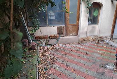 Drumul Sarii - Razoare, singur curte, semimobilatam libera - 14