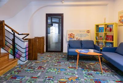 REV2004642 Imobil de inchiriat Parcul Carol Gradinitia - 2