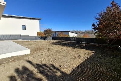 Casă cu 4 camere cu Canalizare în Valea Lupului - 3