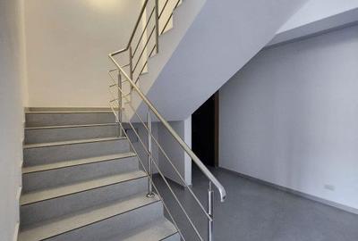 Apartament cu 3 camere în Central - 14