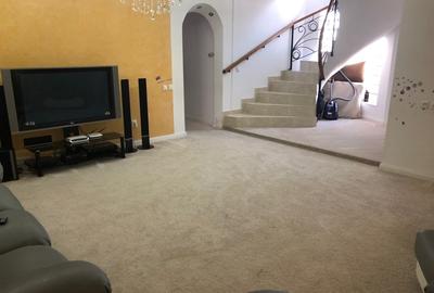 Casă individuală cu 7 camere cu Canalizare în Apărătorii Patriei - 24