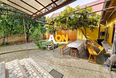 Casa cu 4 camere, 2024 mp teren, la asfalt, cu utilitati, Vintu de Jos - 3