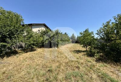 Teren de 693 mp, în Domnești - 2