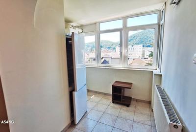 Apartament cu 4 camere decomandat în Centrul Civic - 10