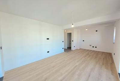 Apartament cu 2 camere decomandat în Tractorul - 8