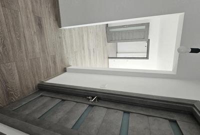 Apartament cu 2 camere decomandat în Deag - 9