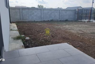 Casă cu 4 camere cu Teren 300 Mp în Domnești - 8