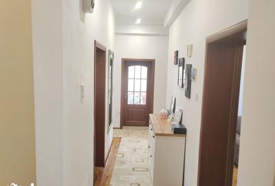 Apartament cu 3 camere, mobilat în Parcul Carol - 5